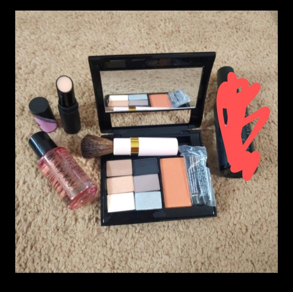 Mary Kay Makeup Bundle